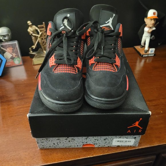 Size 8.5 - Jordan 4 Retro Mid Red Thunder - Picture 3 of 6